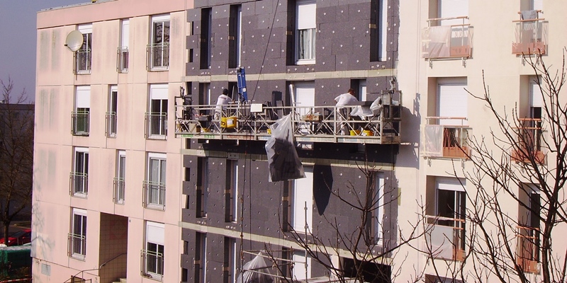 fitting rigid insulation under siding