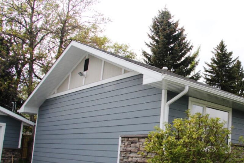 maintaining eaves