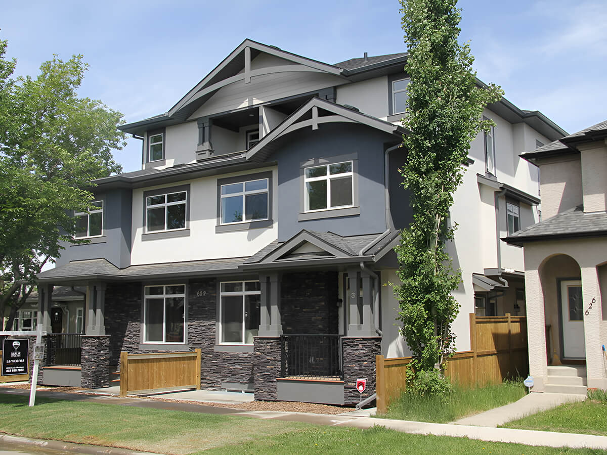 Protect Your Home with Valiant Exteriors’ Eavestrough Repair in Calgary